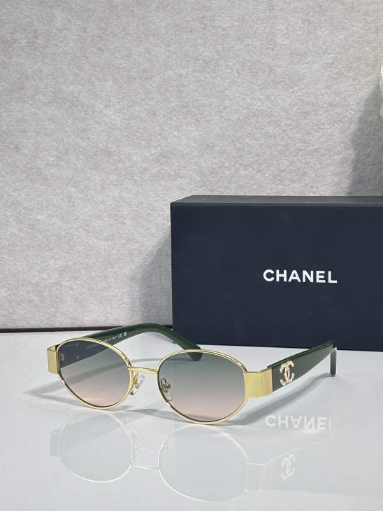 Picture of Chanel Sunglasses _SKUfw79759851fw